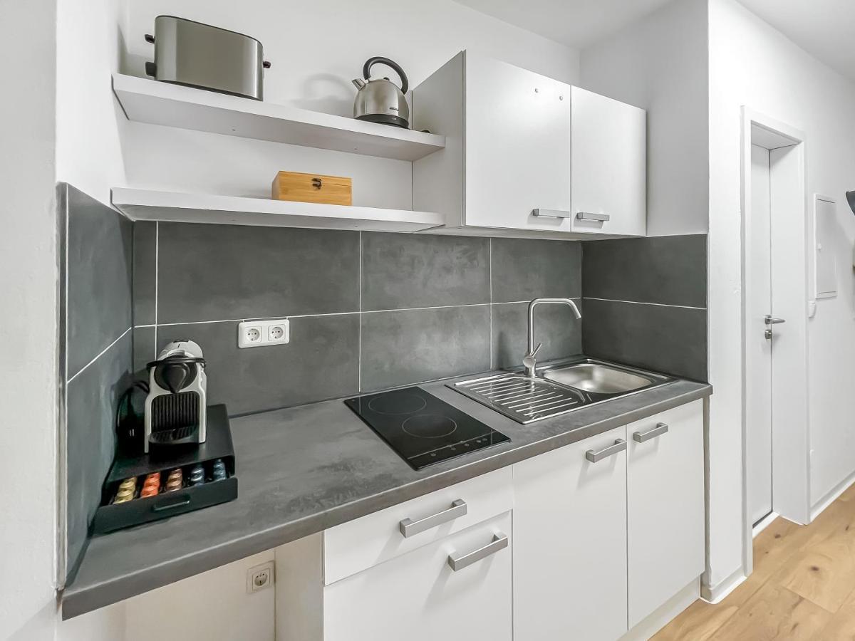 Moderne Studio Apartments In Nuernberg Esterno foto
